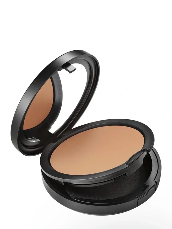 🌿 MAC COSMETICS Studio Fix Powder Plus Foundation - NW18