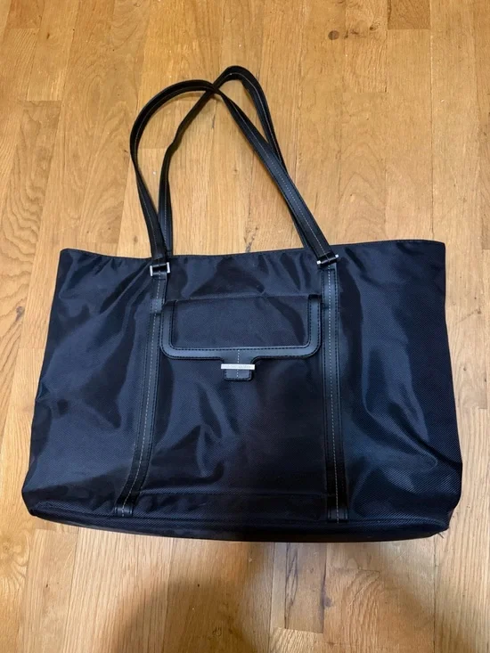 Samsonite Black Nylon Tote with Front Flap Pocket