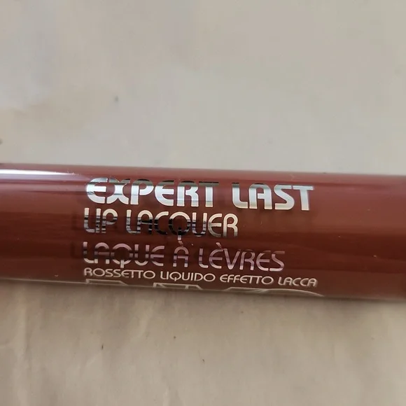 NYC Expert Last Lip Laquer