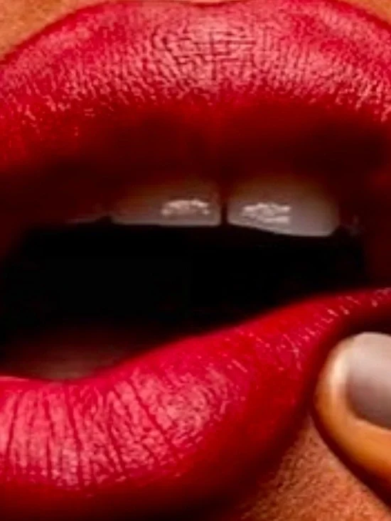 MAC DISCONTINUED Powder Kiss Lipstick in Werk Werk Werk