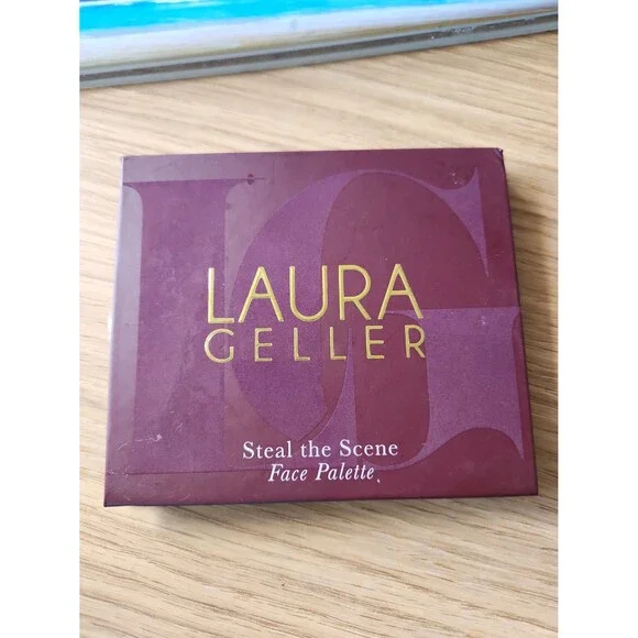 Laura Geller 