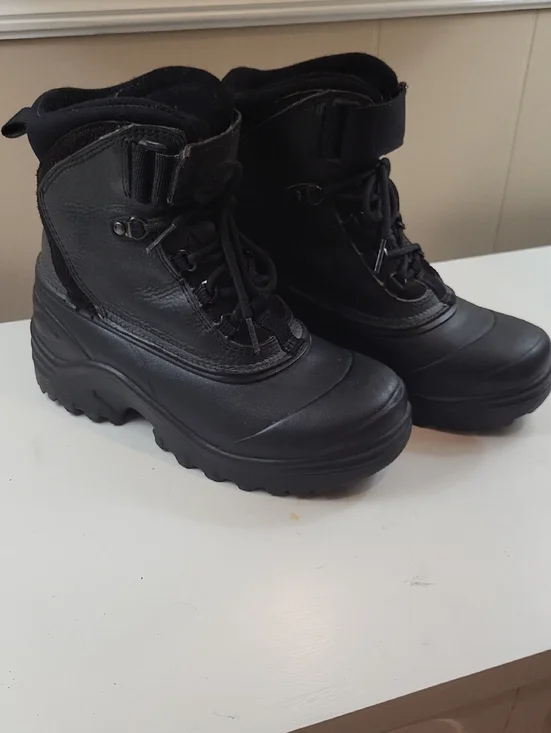 Lands End Men's Size 7 Black Heavy-Duty  Boots
