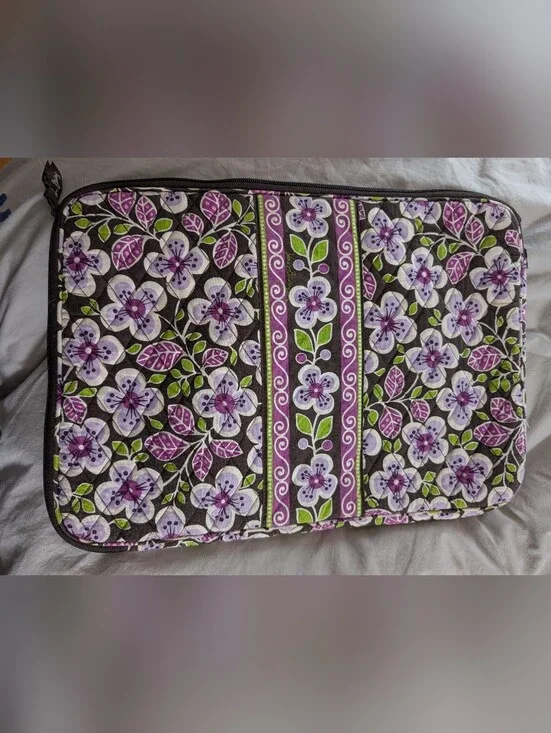 Vera Bradley Quilted Zip Laptop Sleeve, Like New