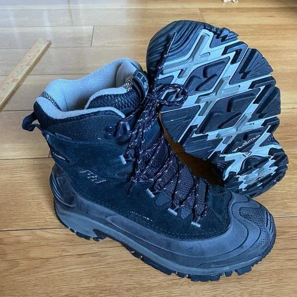 Columbia Waterproof Arctic Trip Techlite Mens 10 Black Omni-Heat Boot