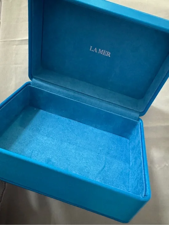 La Mer 💯% Authentic Satiny/Velvety  Cosmetics, makeup or Accessory storage box