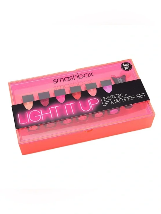 LE Smashbox Light It Up Lipstick + Lip Mattifier Set