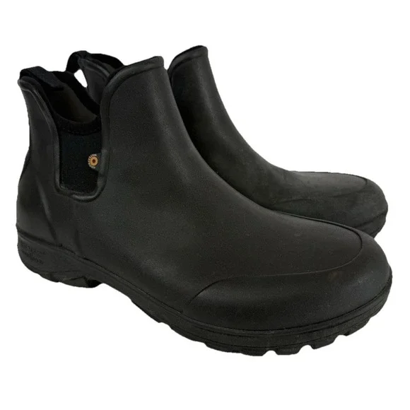 BOGS Men's Sz 9 Sauvie Slip On Insulated Waterproof Rain Boot Black 72208-001