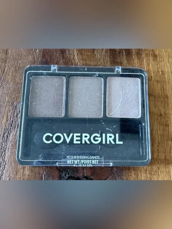3 Pack CoverGirl Eye Enhancers 3-Kit Eyeshadow, Shimmering Sands 110, 0.14 oz