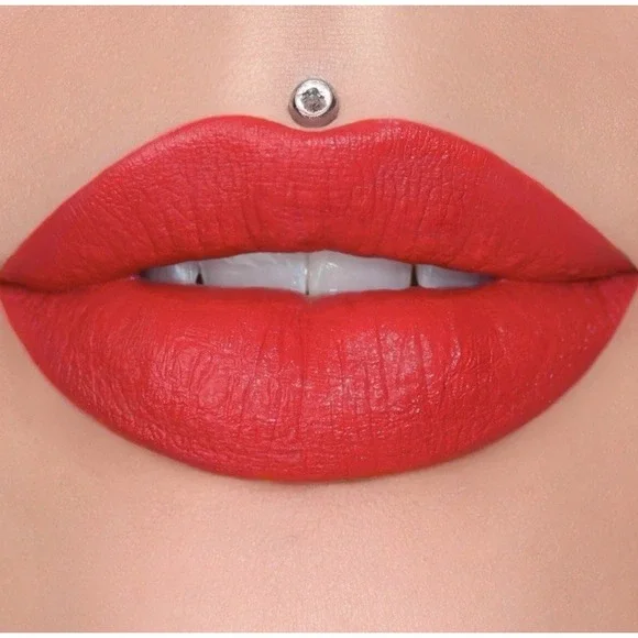JEFFREE STAR Velvet Trap  Lipstick Shade in Cherry Soda