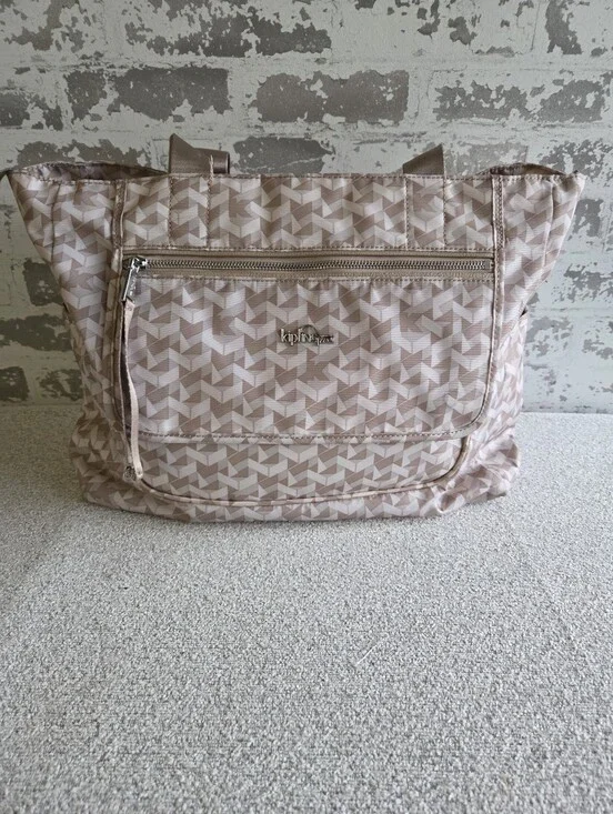 Kipling Large Shoulder Bag Zippered Tote - Geo Print Beige