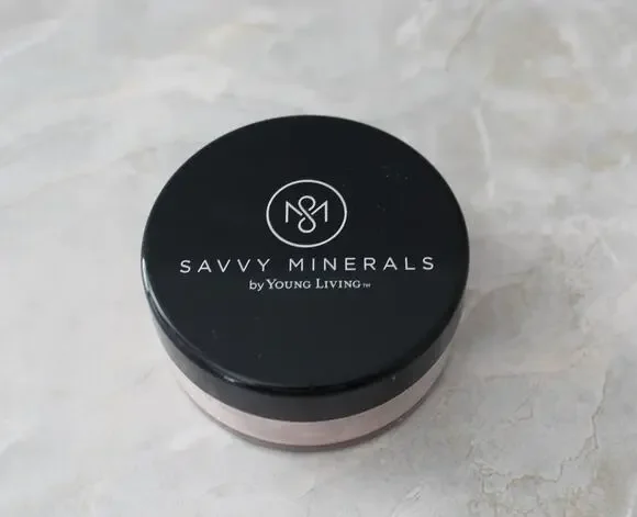 Savvy Minerals by Young Living Foundation Powder Cool No. 1 NWL