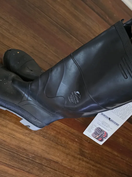 Men's Black Rubber Rain Boots - Outdoor Waterproof Footwear