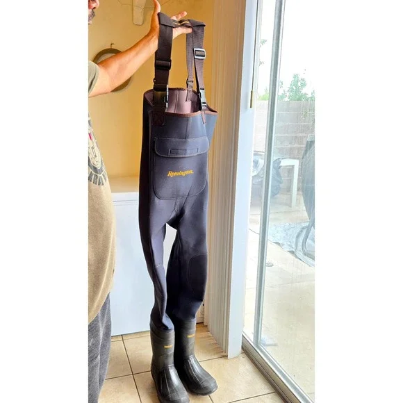 Remington Fishing Waders Mens Size 10 Black Neoprene Thinsulate Insulated Boots
