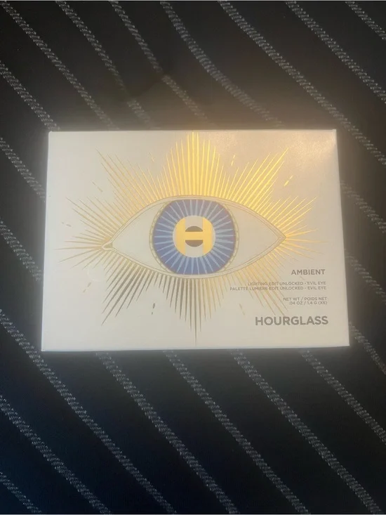 Hourglass Ambient Eye Palette — White, Gold & Blue Artwork