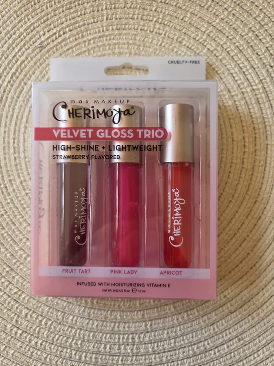 Velvet Gloss Trio – Pink, Red, Brown Shades