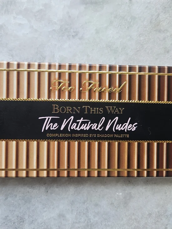 Too Faced Born This Way The Natural Nudes Eyeshadow Palette - Rose Gold & Black