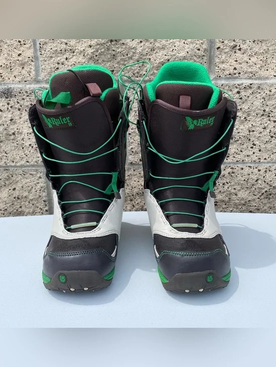 Burton Ruler Snowboarding Boots Black/White /Green Speed Lace Men’s Size 7.5