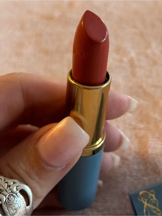 Estée Lauder “re-nutriv rose brick” lipstick light blue with gold tube NWOB rare