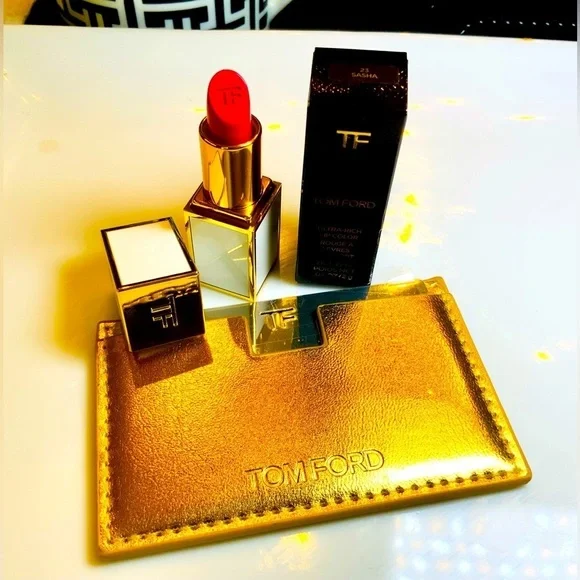 Tom Ford Cardholder Mirror in Metallic Gold  W/Tom Ford Ultra Rich Lipstick