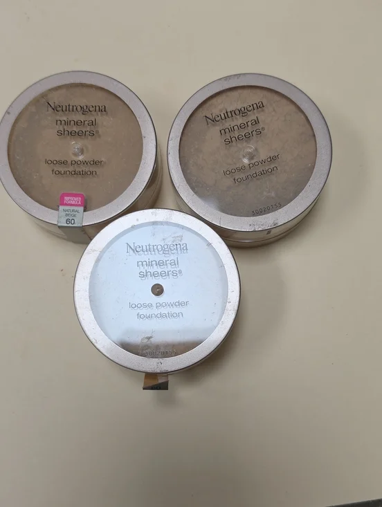Neutrogena Mineral Sheers Loose Powder Foundation Trio - Beige and Tan