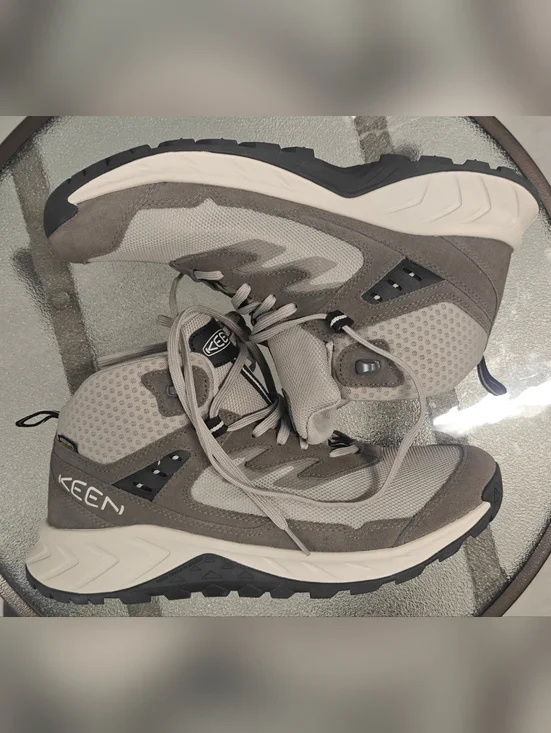 KEEN Taupe Gray Trail Sneakers