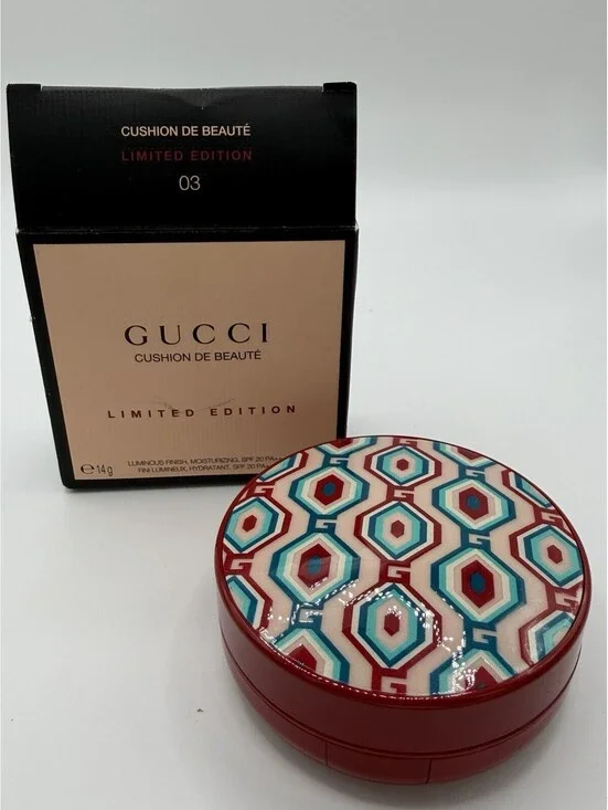 Gucci Cushion de Beauté Limited Edition Cushion Foundation 03 NIB SPF20 PA++