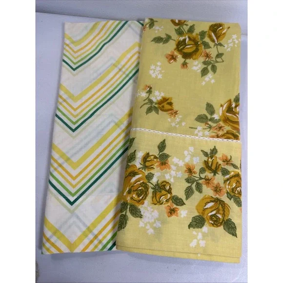 Vintage Cannon Monticello Pillowcase Set Yellow Floral Green Chevron 70s Muslin