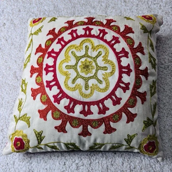 Pier 1 Embroidered Floral Appliqué Case Only Red Blue Green Orange‎ 16X 16 Satin