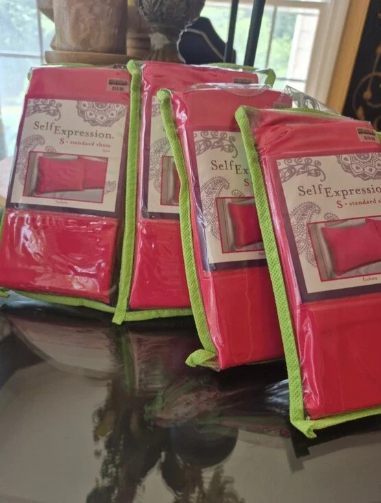 Fuchsia Pillowsham By Swlf Expressions