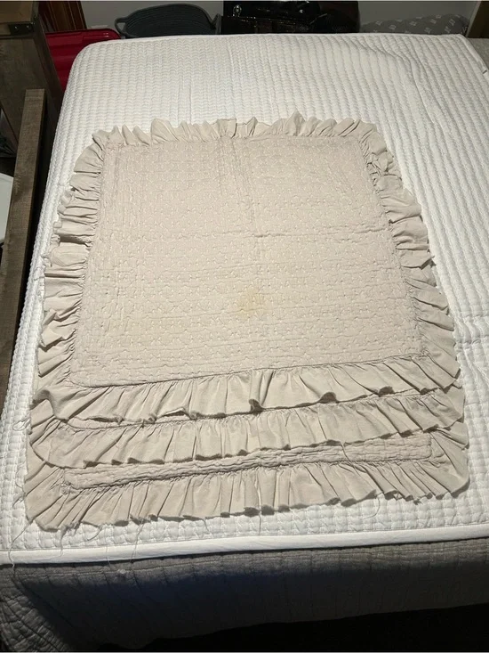Piubelle set of 3 Euro shams Neutral Cream Ruffled Quilted - Home Bedding