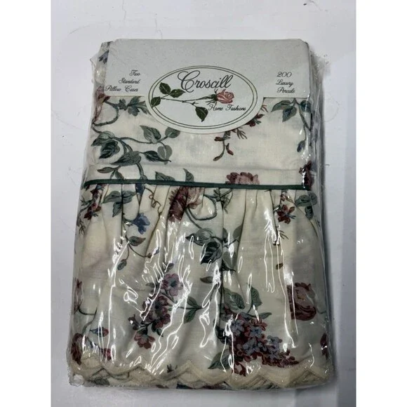 Vintage Croscill Floral Standard Pillowcases NOS 200 Percale Ruffled 1 Pair