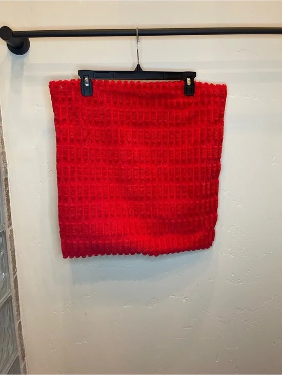 New set of 2- 18”x18” Red Pillowcase Covers