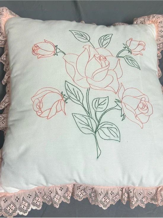 Vintage French Country Pillow Embroidered Rose Lace Trim Cottagecore 80s/90s