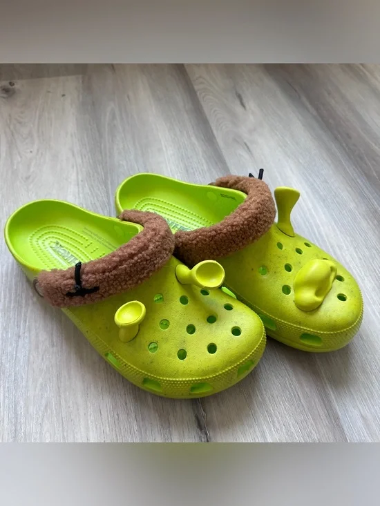 Crocs SHREK Classic Clog Lime Punch Men Size 12 209373-3TX DreamWorks 2023
