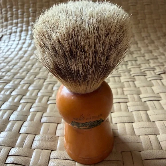 Antique Simpson badger shaving – butter butterscotch, bakelite handle