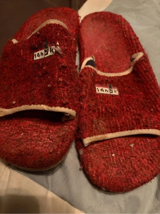 VINTAGE (1996) Sanuk Red Carpet Slides size 10.5