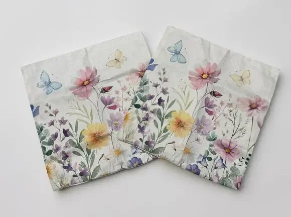 Floral Offwhite Throw Pillow COVERS 2 set Zippered NEW 18x18 Flowers Garden