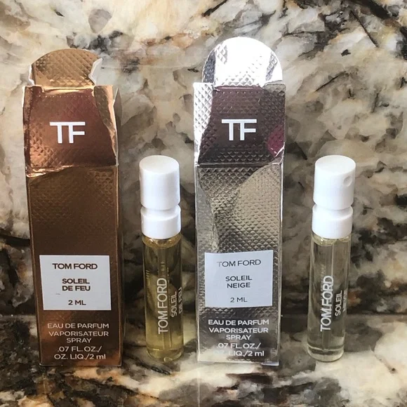 Set of 2 Mixed Tom Ford 2ml Sample Vial Spray Bundle
