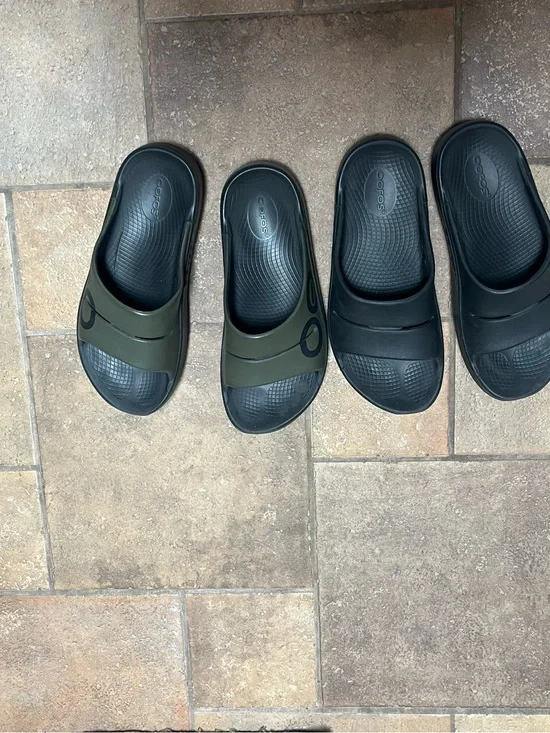 OOFOS Black Replacement Footbeds - Pair of Cushioned Insoles