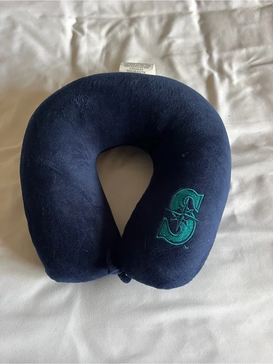 Seattle Mariners Navy Plush Blue Travel Neck Pillow Snap Closure 10