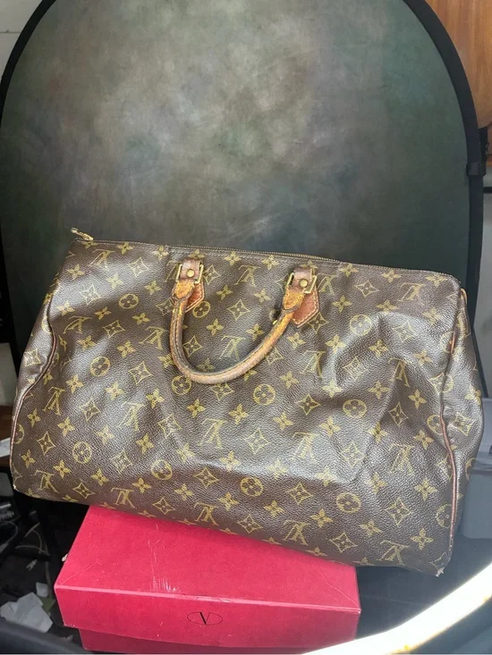 Louis Vuitton speedy 40 Brown/Gold Monogram Travel Duffel