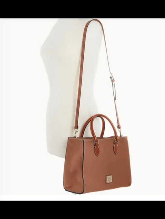 Dooney&Bourke Pebble Grain Leather