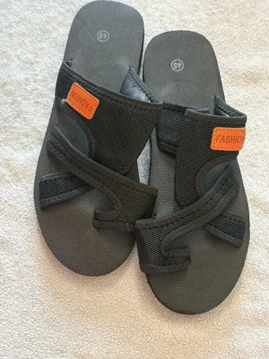 Men’s Black Sport Sandals Mesh Strap Lightweight EU 45 US 11 11.5