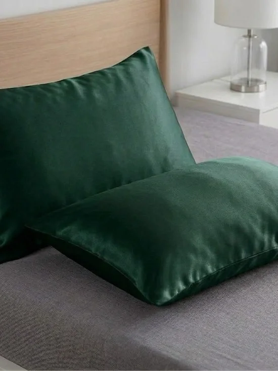 Queen Size Emerald Green Pillowcase 1 pair - New in box