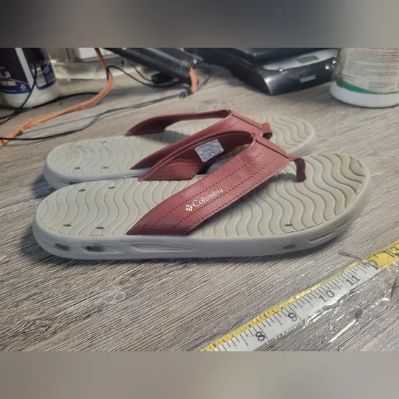 Columbia Mens Vent‎ Cush Flip Flops Maroon and Gray Size 9