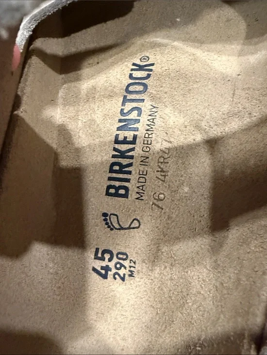 NWOT Birkenstock men’s size 12 Arizona sandal in light brushed taupe leather