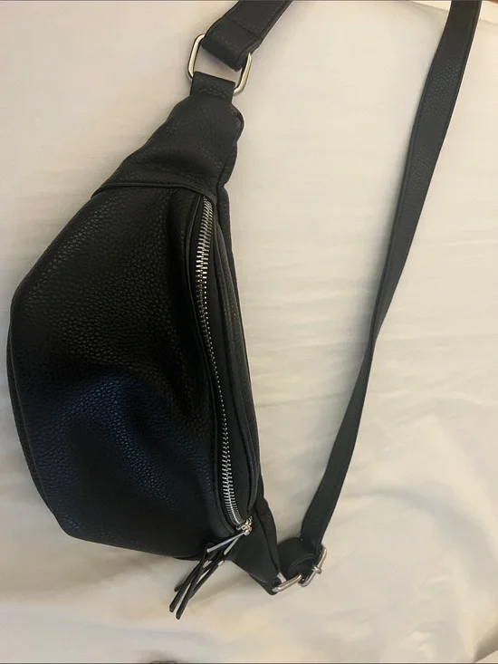 Black Sling Bag - Unbranded