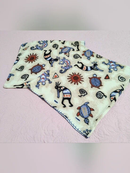 2 Handmade Fleece KOKOPELLI Native American Pillow Covers Button Closure 18