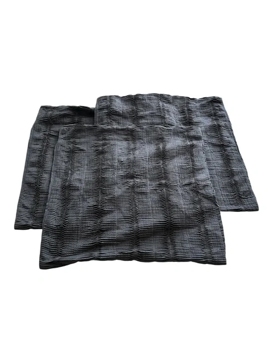 Vera Wang Slate Charcoal Gray Textured Pleated Set of Three 3 Pillow Shams