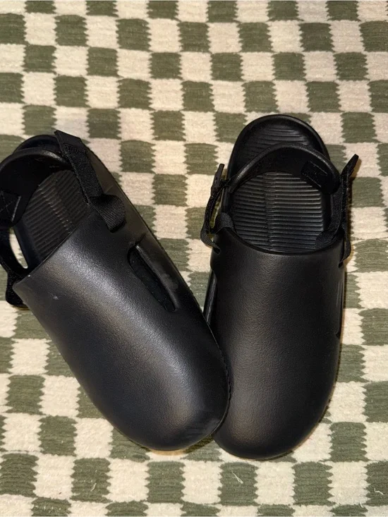Nike Men's Black Slip-On Sandals with Adjustable Heel Strap